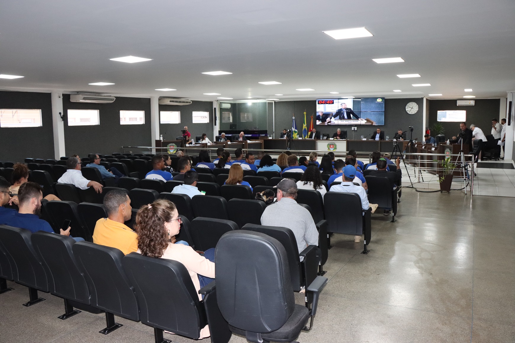 Aprovado PL que autoriza recebimento, depósito e doação de sobras de materiais de construção e outros produtos