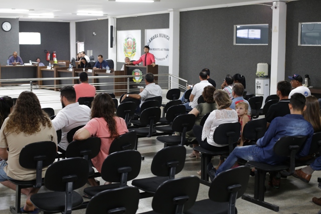 Câmara aprova lei que proíbe empresas investigadas de participar de licitações