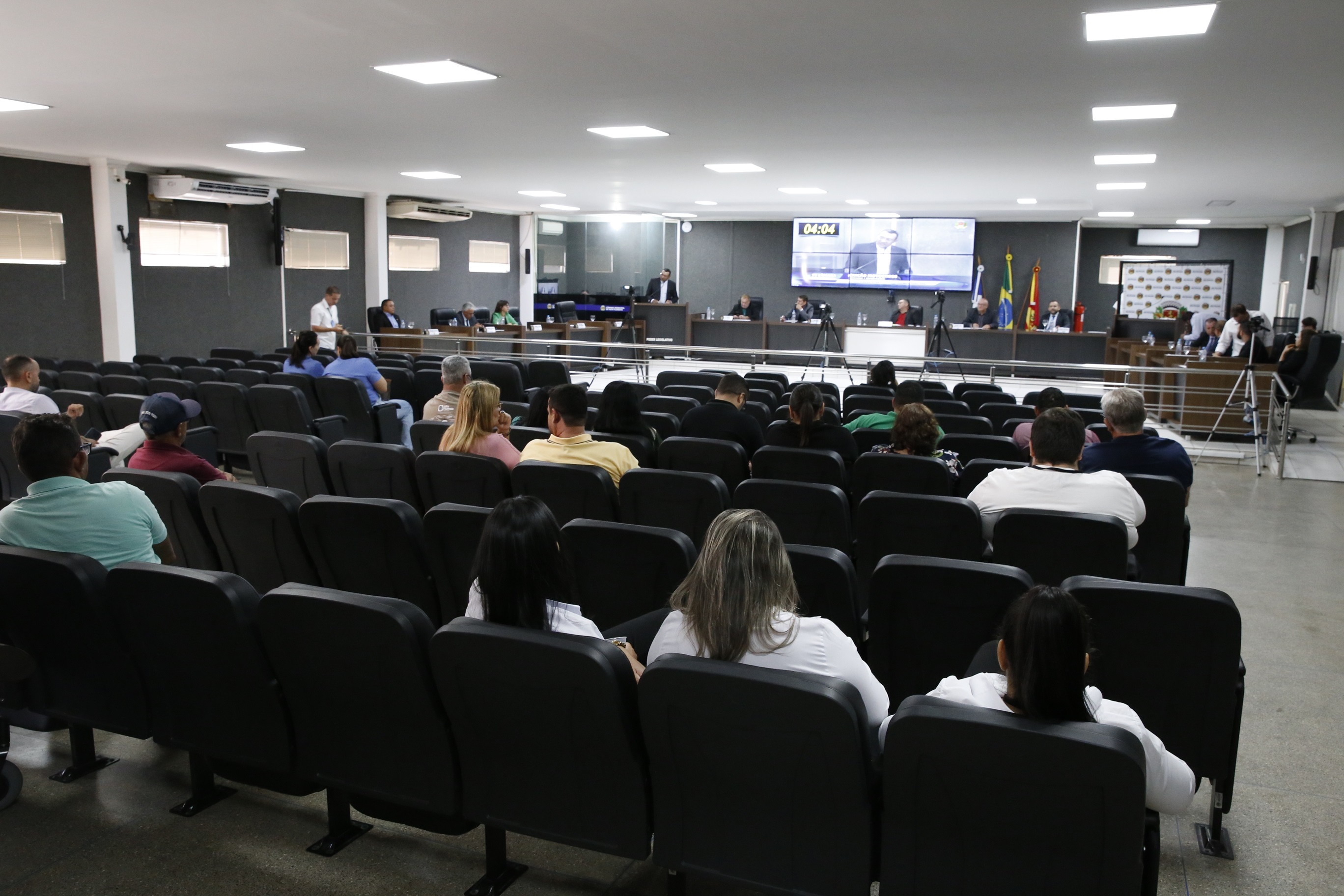 Câmara aprova requerimento cobrando informações sobre revitalização da Feira Livre Odílio Oliveira de Paula