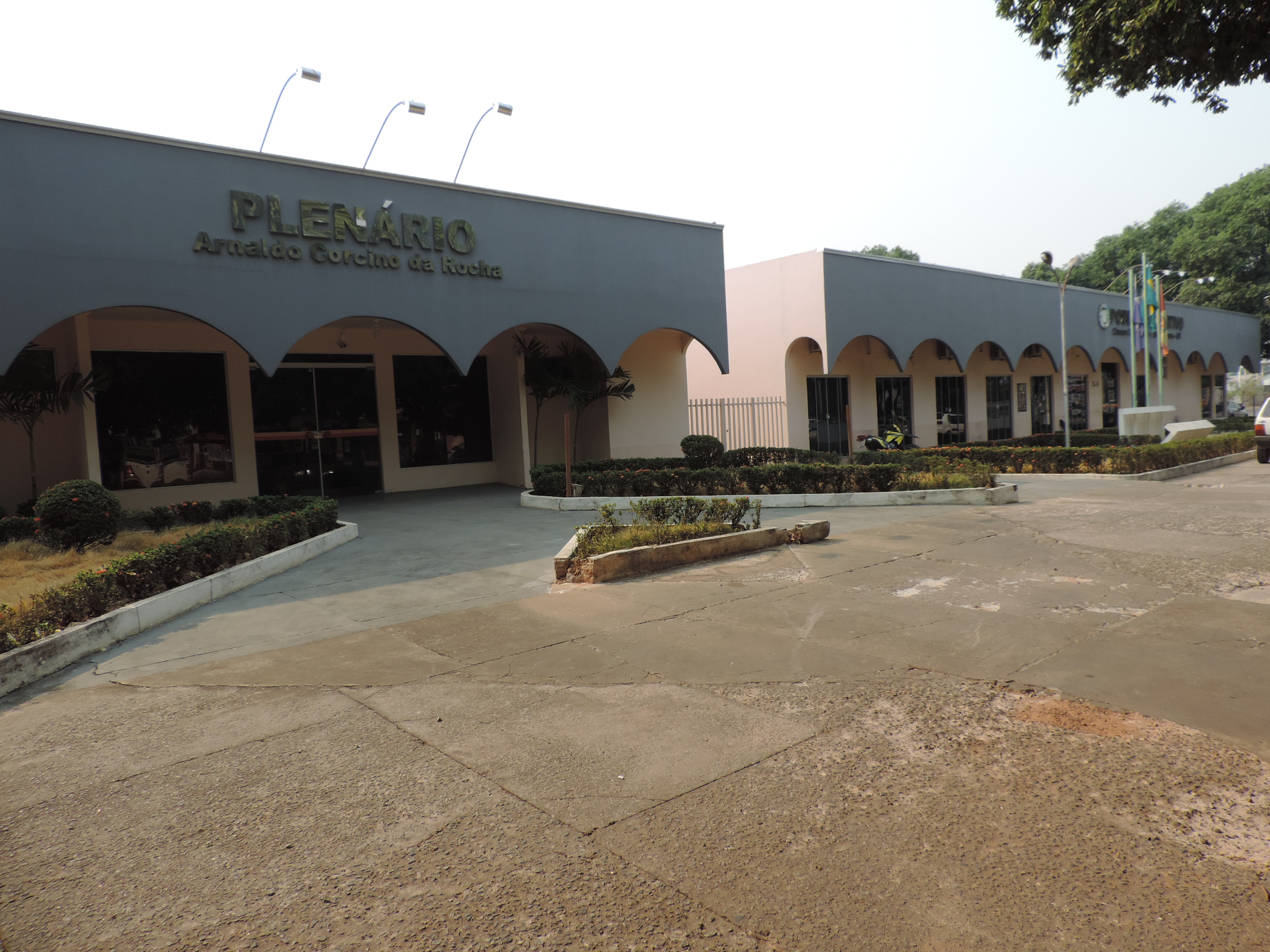 Câmara de Alta Floresta recebe contas de governo de 2013 de Asiel Bezerra