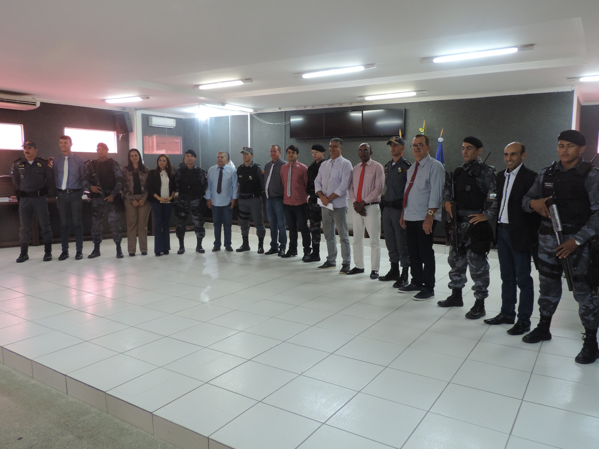 Câmara de Vereadores concede Moção de Congratulações para policiais militares