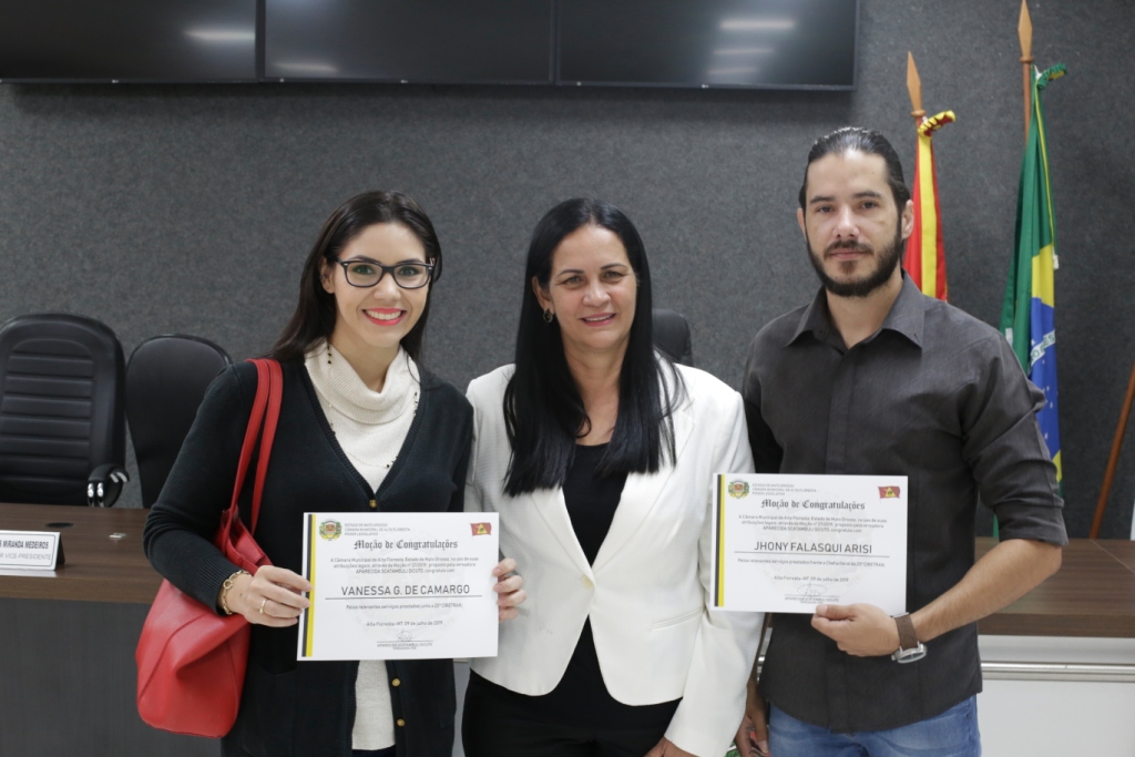 Câmara homenageia Jhony Arisi pelos serviços prestados frente à chefia da 20ª Ciretran