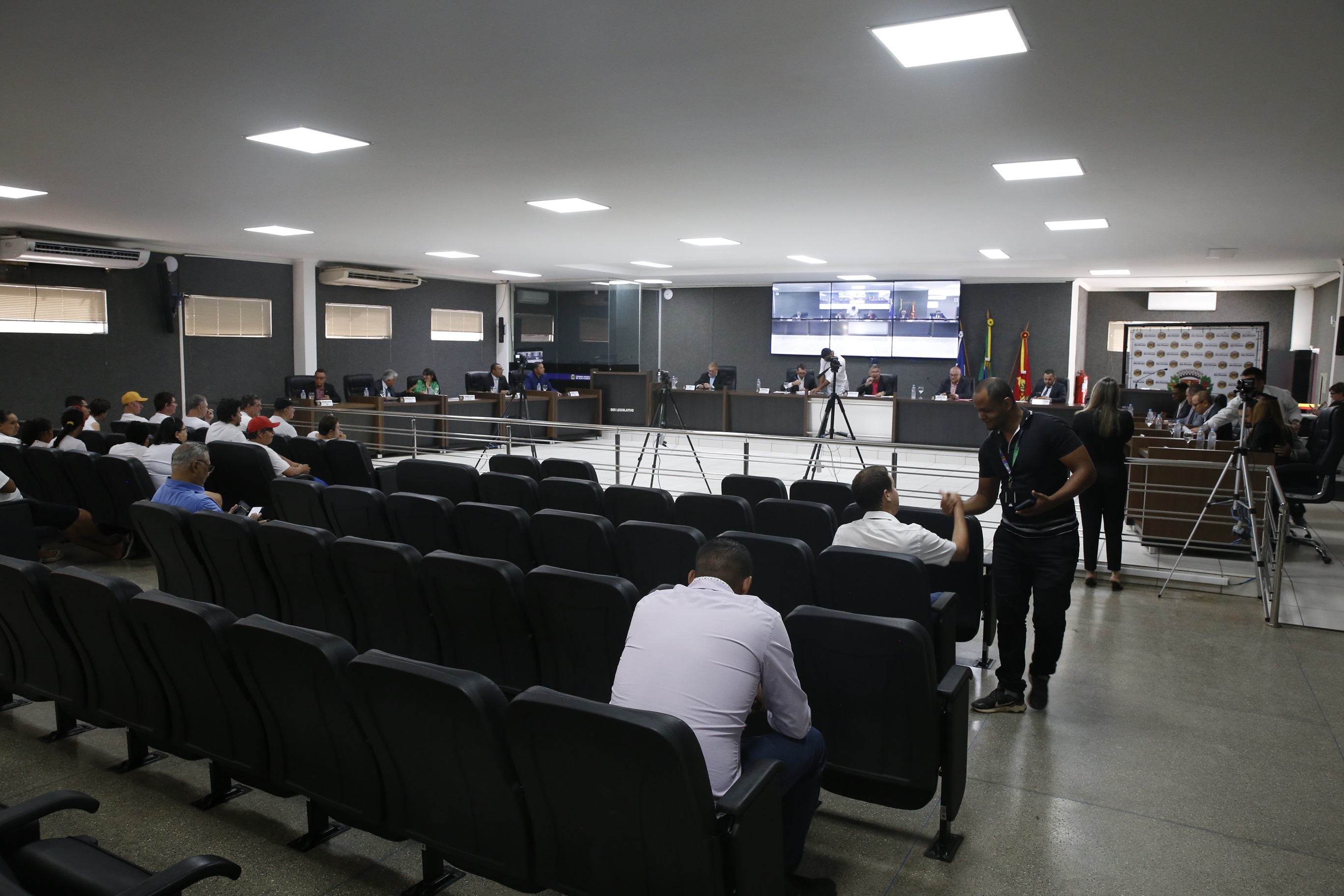 Câmara Municipal de Alta Floresta realiza primeira Sessão Ordinária após recesso com importantes projetos na pauta