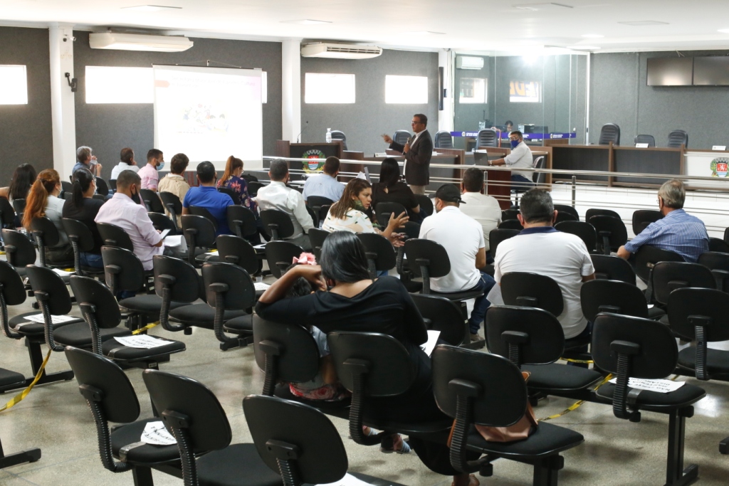 Câmara realiza audiência pública para discussão da LOA 2021