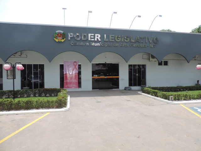 Câmara recebe Lei Orçamentária Anual para 2019