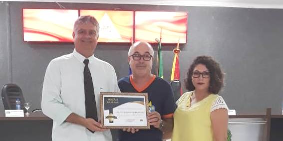 Charles concede Moção de Pesar à família de Paulo Roberto Paulinho