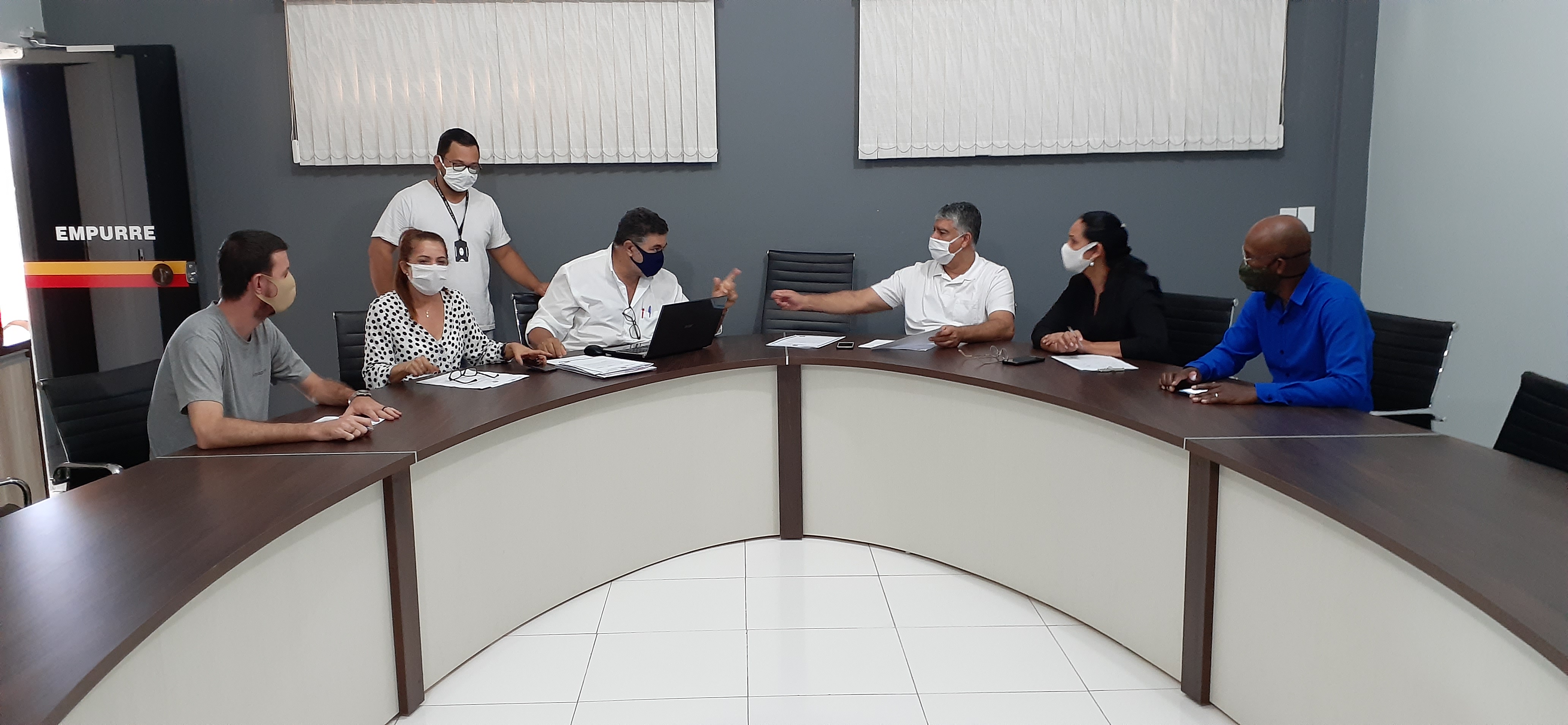 Comissão de Saúde delibera dois projetos de lei em reunião ordinária