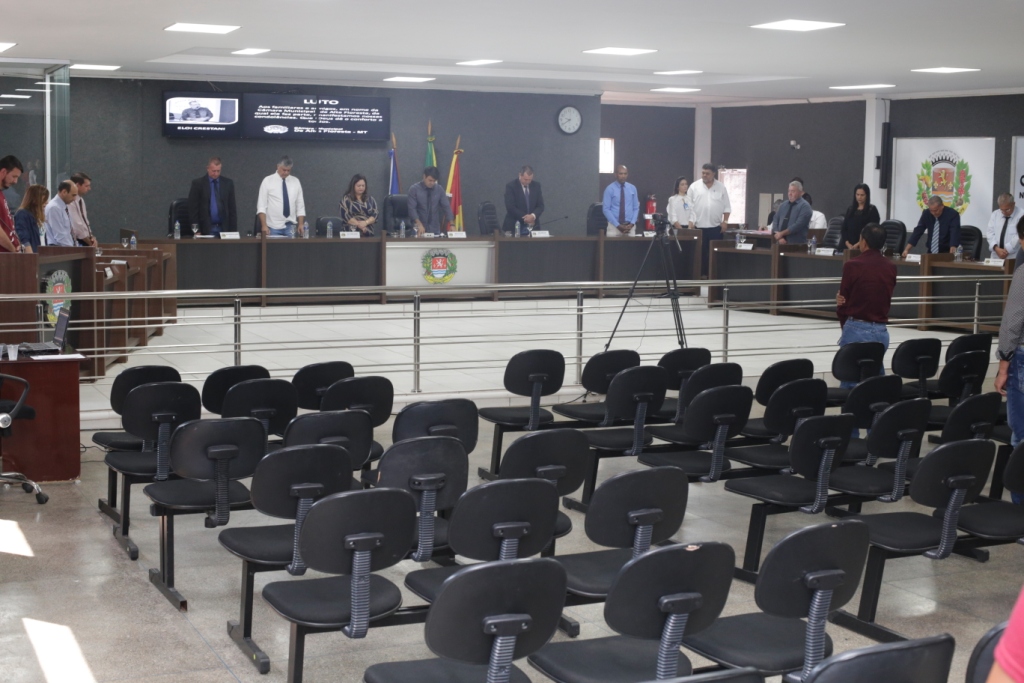 Em luto, Câmara dedica Sessão Ordinária à memória de Eloi Crestani