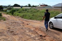 Emerson Machado cobra recuperação de ruas do Jardim Renascer