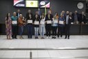 Equipe feminina de futsal recebe Moção de Congratulações da Câmara Municipal