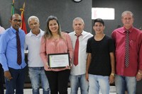 Ex-secretária de Saúde recebe homenagem da Câmara Municipal