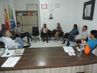 Flávia Bulhões pede reunião e presta contas para os vereadores