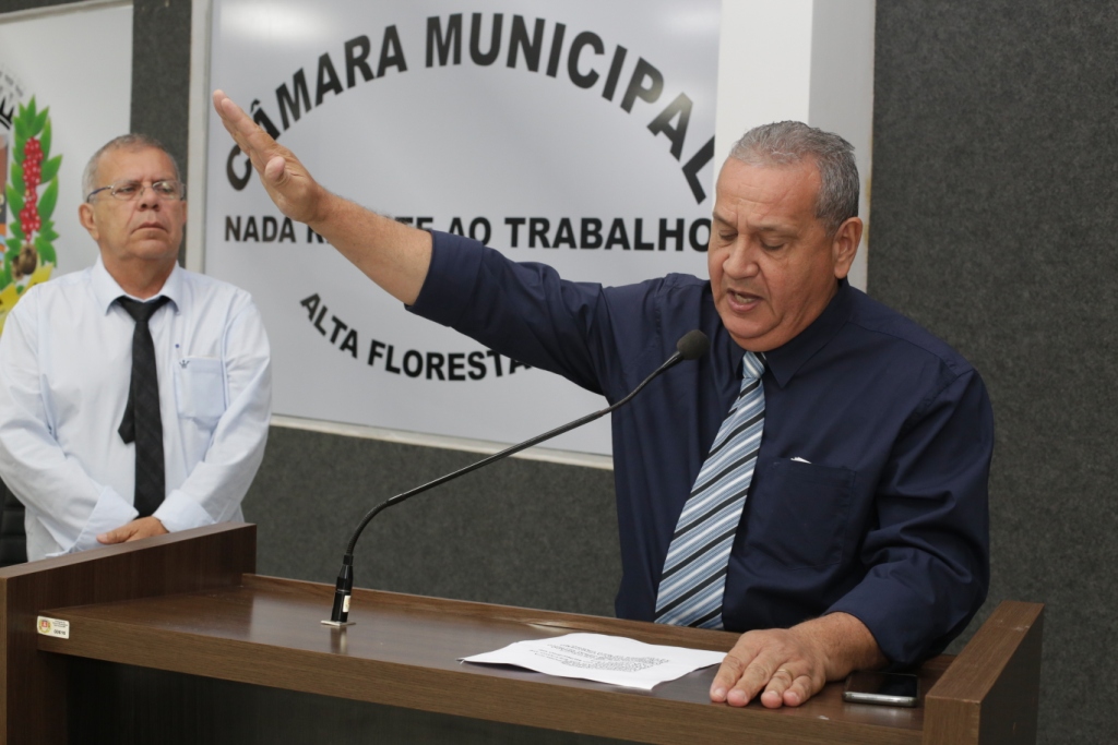 Lau assume o quarto mandato de vereador