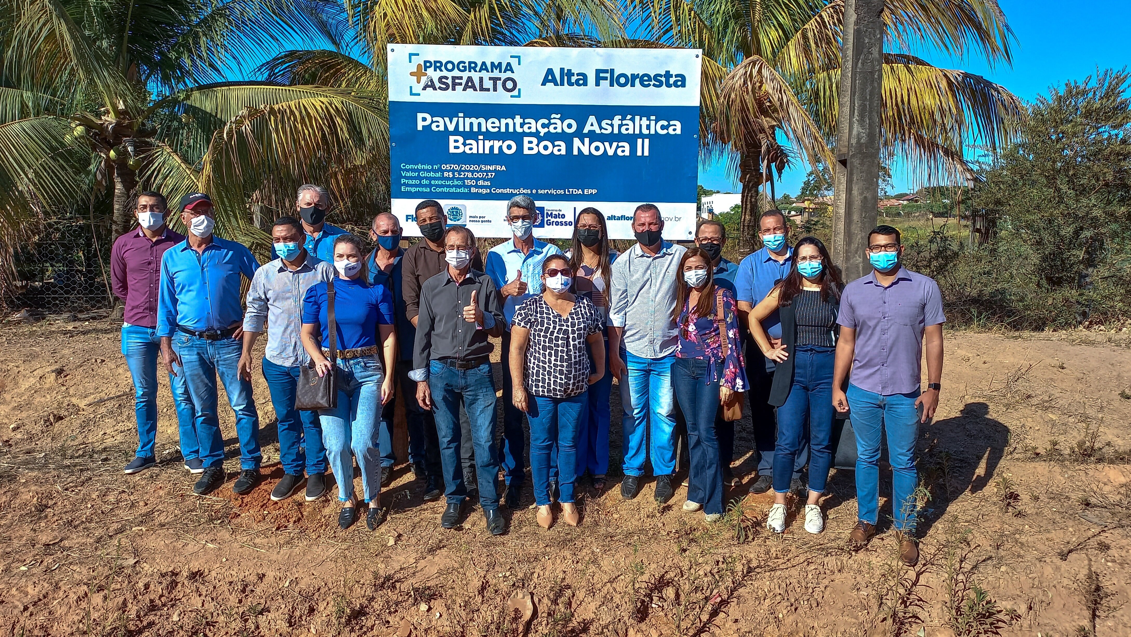 Menin comemora ordem de serviço para início da pavimentação asfáltica no Boa Nova II