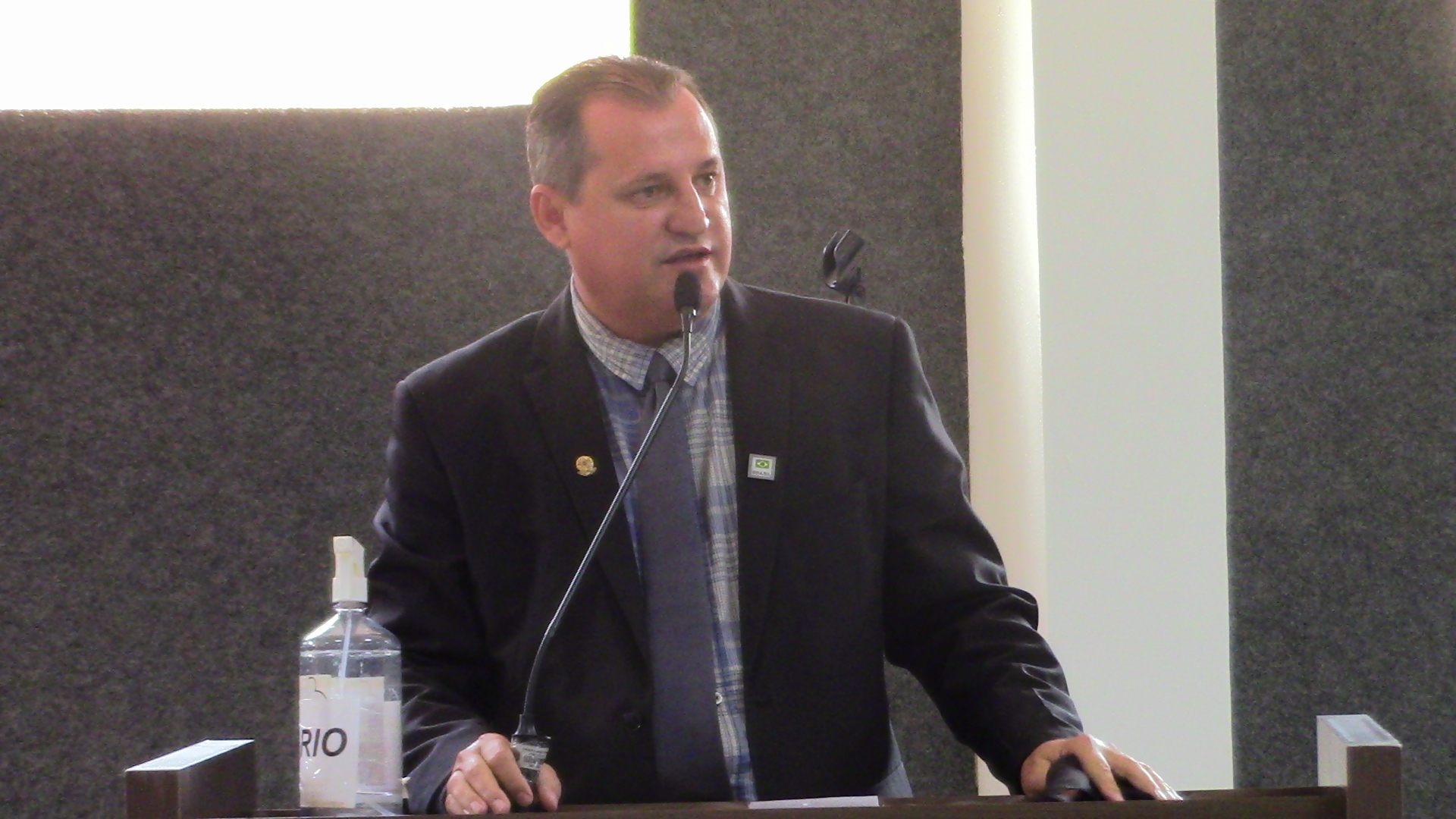 Menin destaca conquista de R$ 6 milhões para pavimentação nos bairros Jardim Renascer e Jardim das Oliveiras