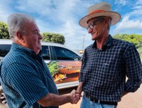 Prefeito faz compromisso com o presidente da Câmara para pavimentação de ruas do Jardim Araras