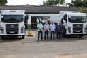 Prefeitura de Alta Floresta adquire dois caminhões novos com recursos devolvidos pela Câmara Municipal