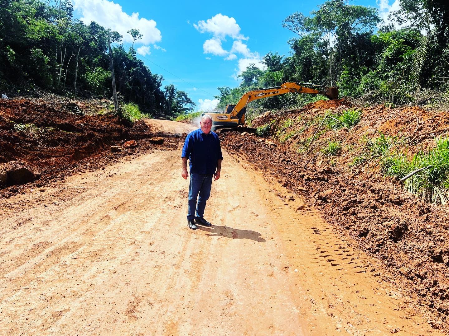 Presidente da Câmara fiscaliza recuperação da MT-325