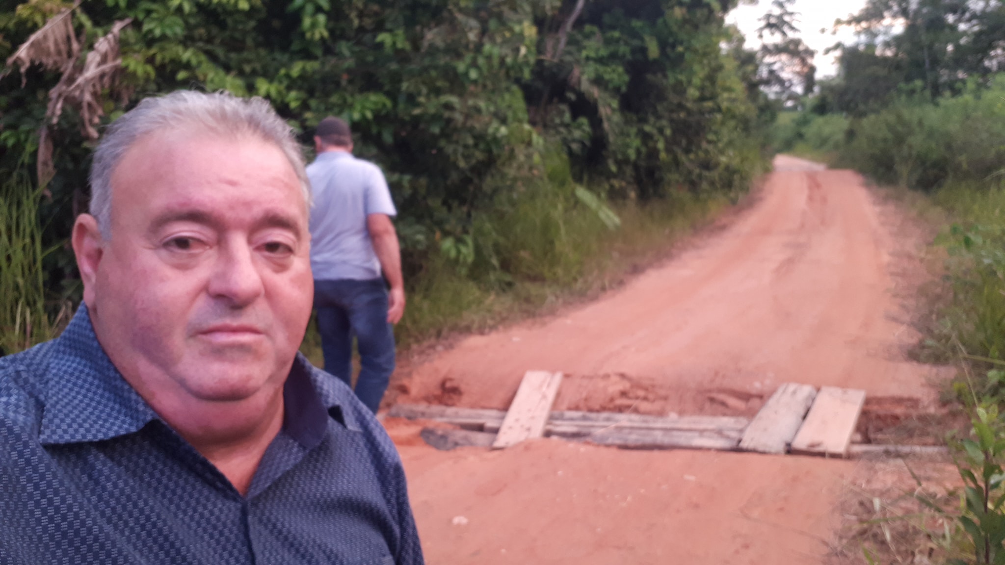 Presidente da Câmara percorre vicinais do Setor Leste com o secretário de Infraestrutura
