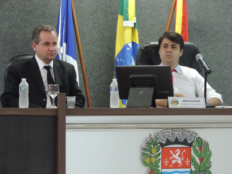 Presidente Emerson Machado avalia prestação de contas do prefeito Asiel Bezerra ao Legislativo
