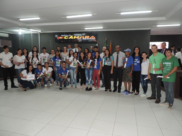 Presidente Emerson Machado concede Moção de Apoio a projeto de inclusão social das pessoas surdas