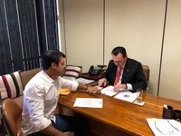 Presidente Emerson Machado protocola ofícios pedindo emenda para pavimentação no Jardim Renascer