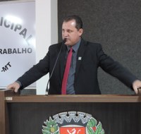 Projeto de Lei do vereador Menin denomina a Travessa Wagner Roberto Marinho a Travessa C