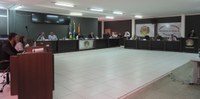 Público compareceu na primeira sessão ordinária da Câmara de Vereadores de Alta Floresta