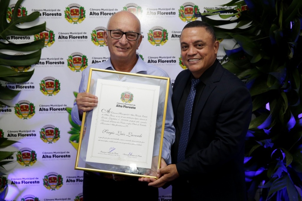 Sergio Luiz Laverdi recebe Título de Cidadão Honorário Alta-florestense