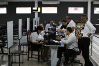 Servidores da Câmara passam por treinamento para revisão com biometria