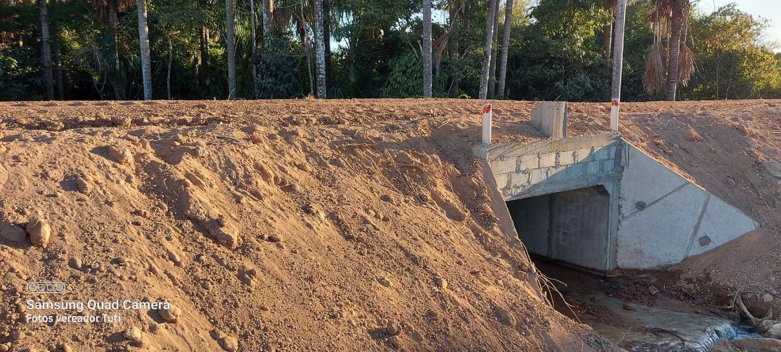 Tuti destaca a importância da galeria pré-moldada construída entre a 3ª e a 4ª Leste