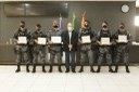 Tuti homenageia policiais militares pela bravura no combate à criminalidade