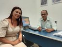 Vereador Adelson Servidor recebe em seu gabinete a vereadora Solange de Carlinda
