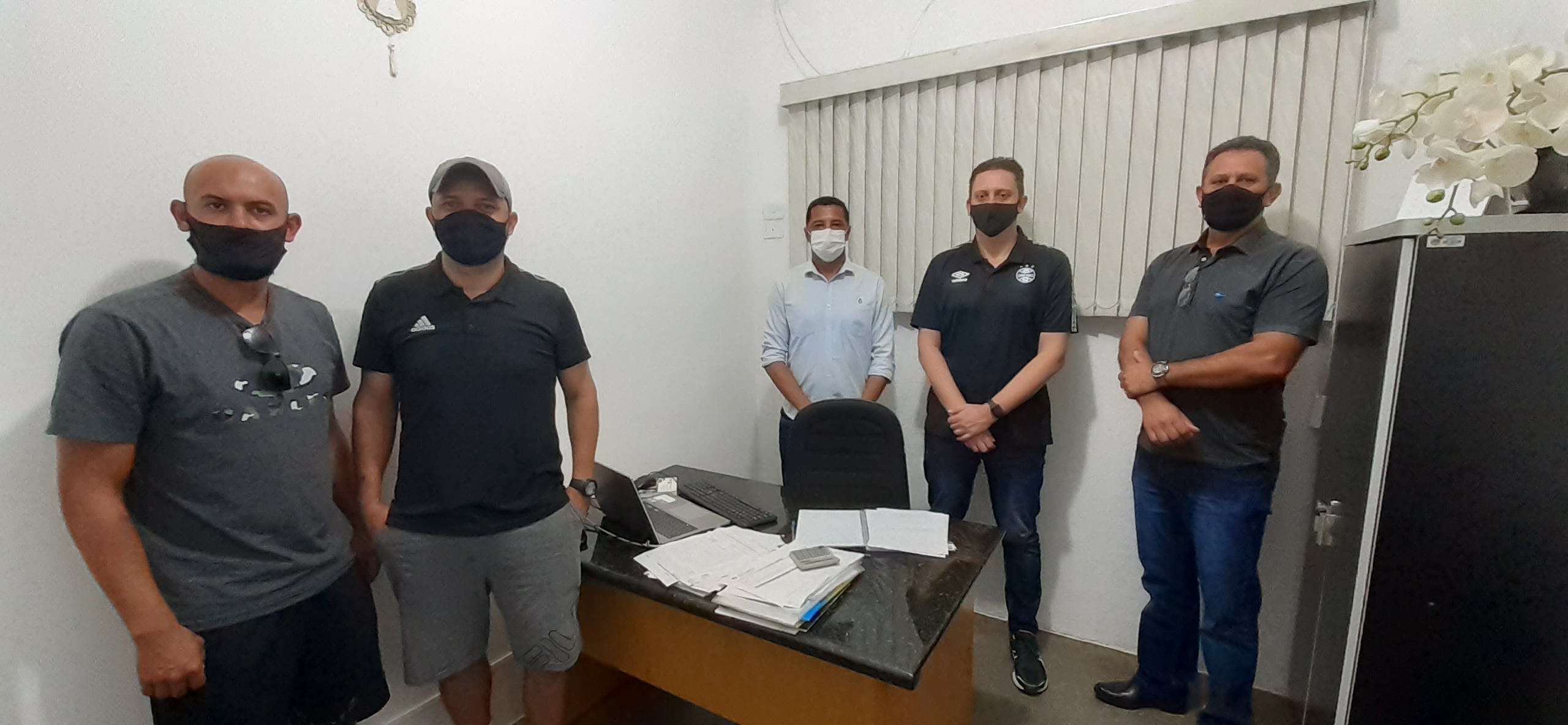 Vereador Claudinei de Jesus se reúne com avaliador do Grêmio de Porto Alegre