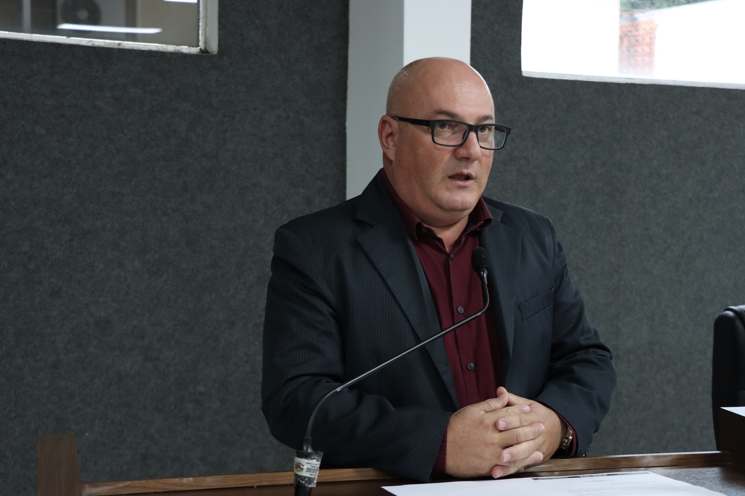 Vereador Darli Luciano da Silva apresenta projeto de lei que torna obrigatória a instalação de câmeras de monitoramento em escolas e creches