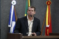 Vereador Dida Pires propõe retomada de parcerias público-privadas para melhorias no calçamento em Alta Floresta