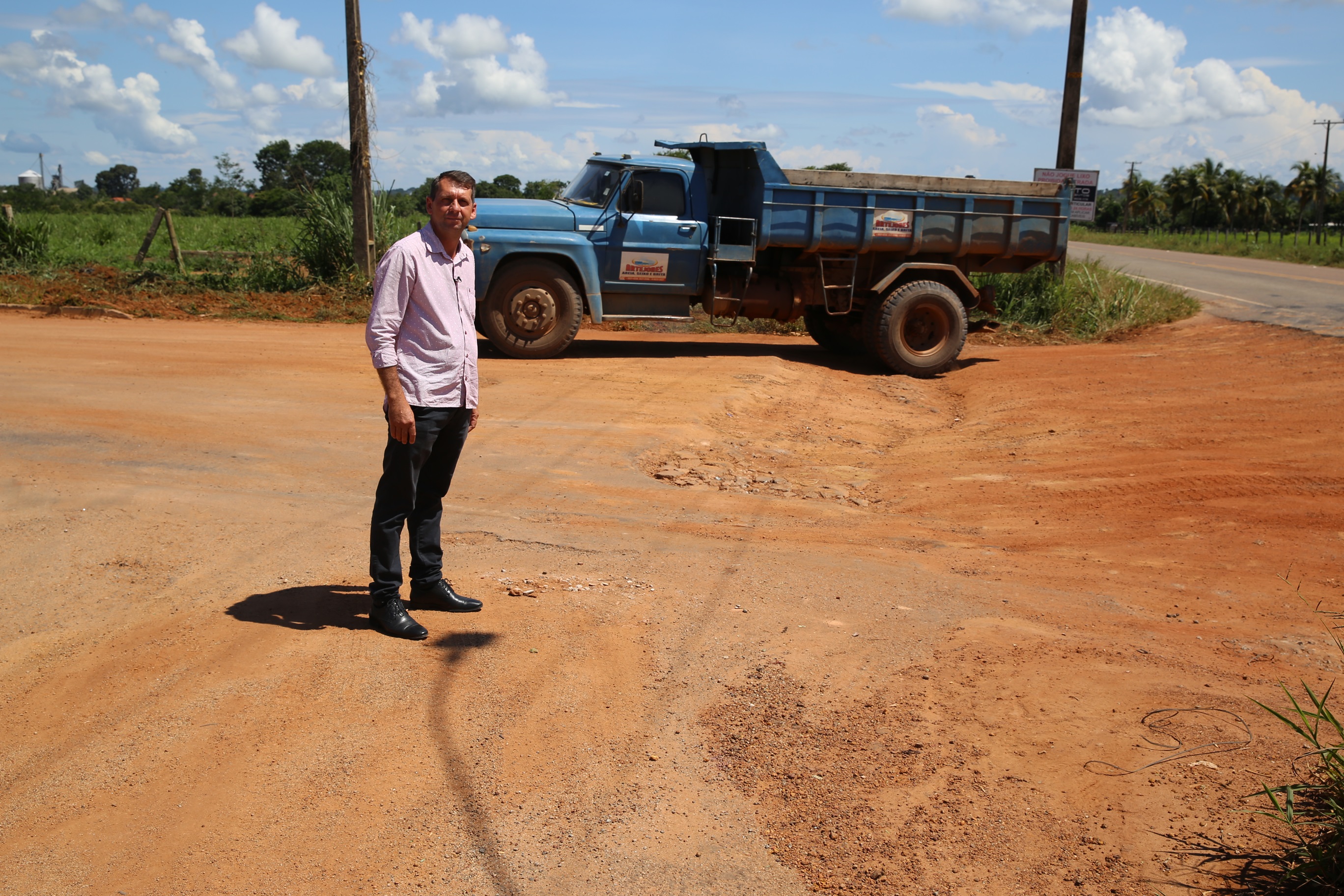 Vereador Dida Pires reivindica melhorias em infraestrutura no acesso entre a MT 325 e o Bairro Boa Vista