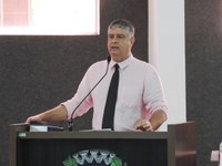 Vereador Dr. Charles cobra posse de aprovados em concurso para agentes penitenciários