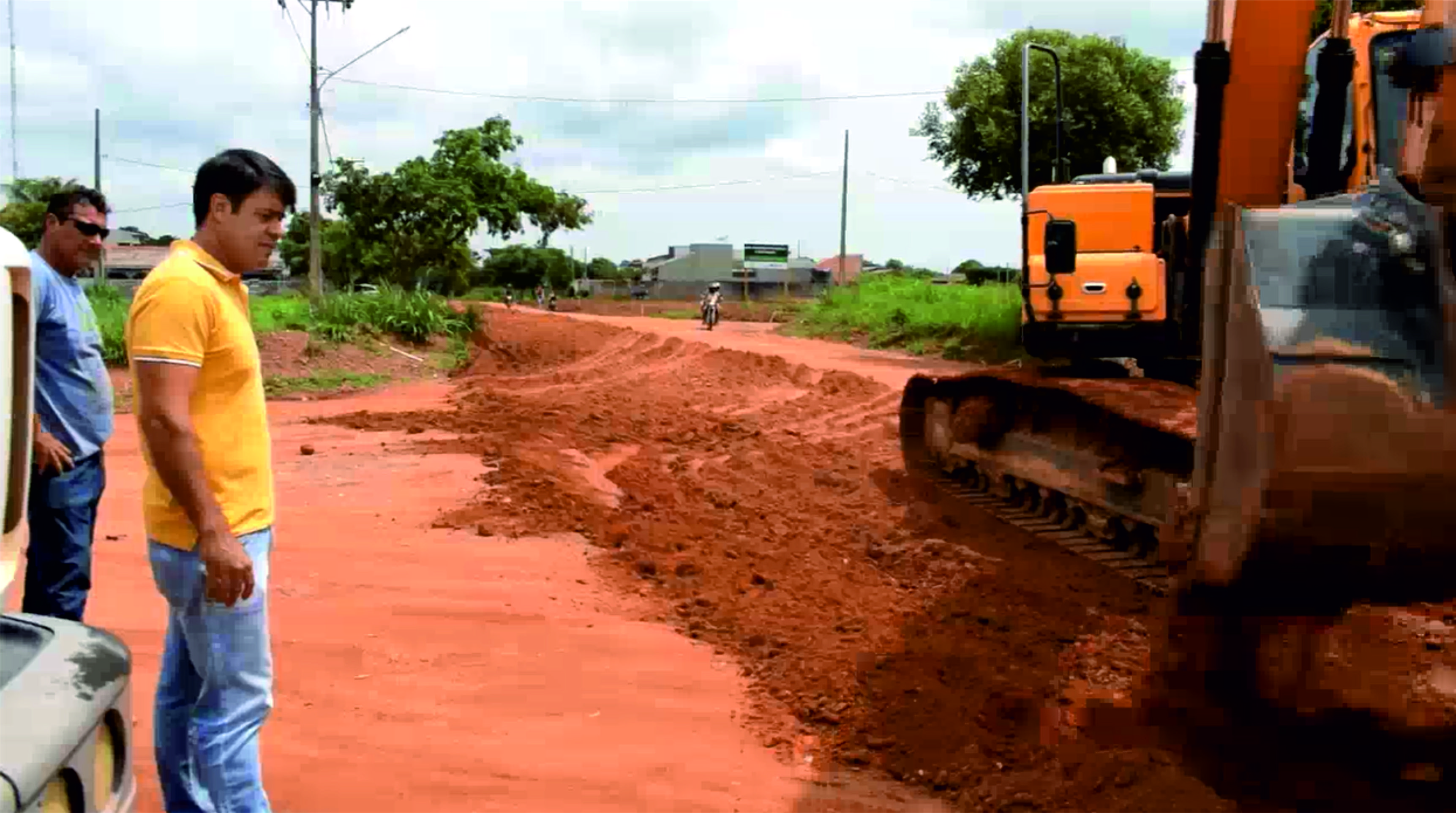 Vereador Emerson Machado vistoria pavimentação dos bairros Jardim Guaraná e Boa Esperança