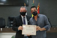 Vereador Menin homenageia empresário Carlos Cavalcante com Moção de Congratulações