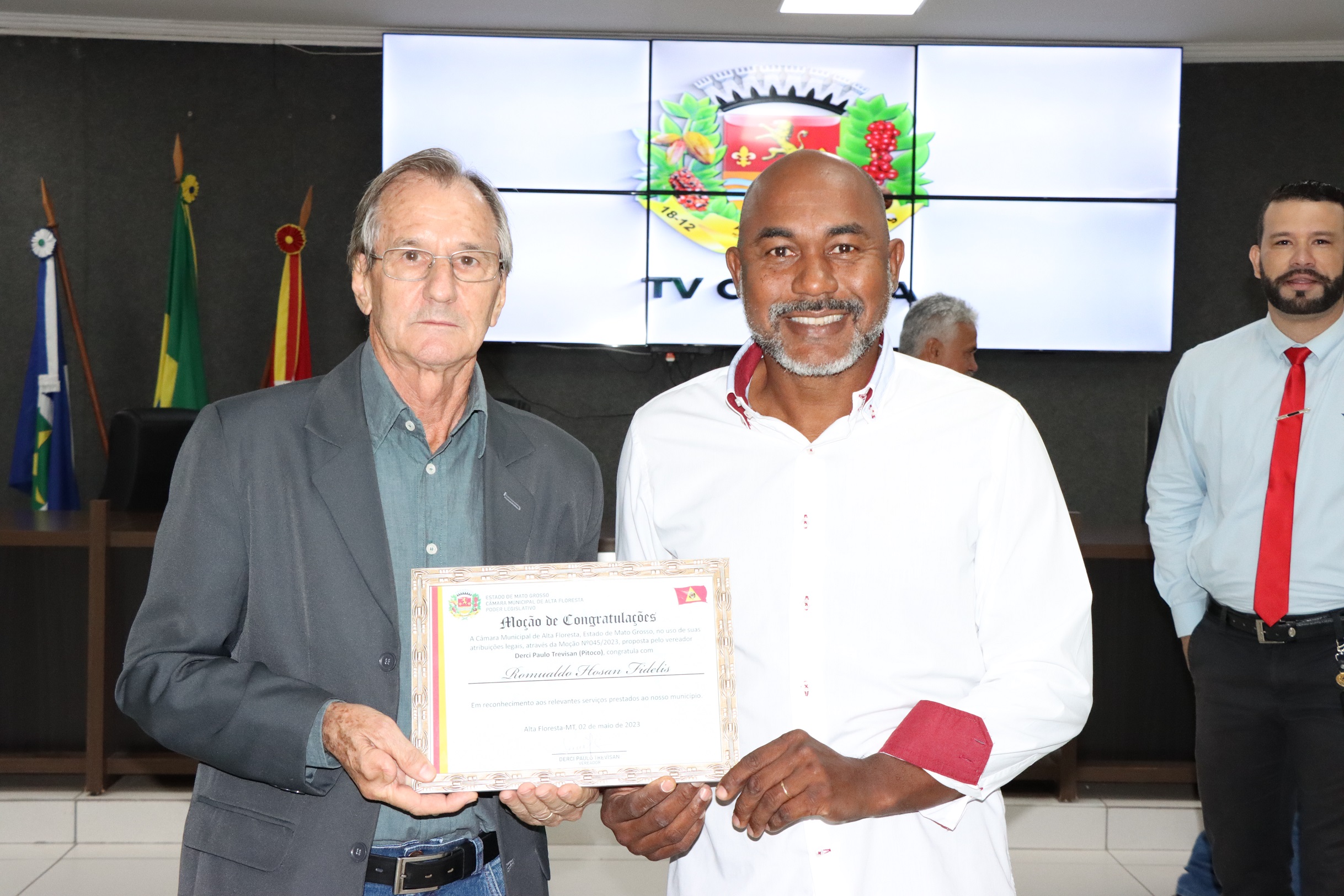 Vereador Pitoco concede Moção de Congratulações ao Pastor Romualdo Fidelis