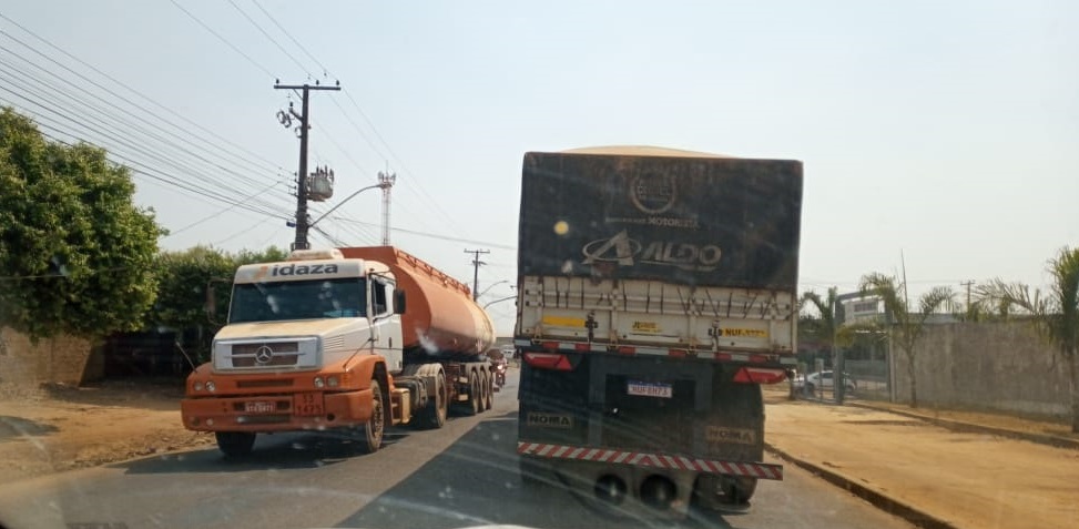 Vereador Pitoco destaca a necessidade de transformar a Perimetral Rogério Silva em Avenida e cobra melhorias 