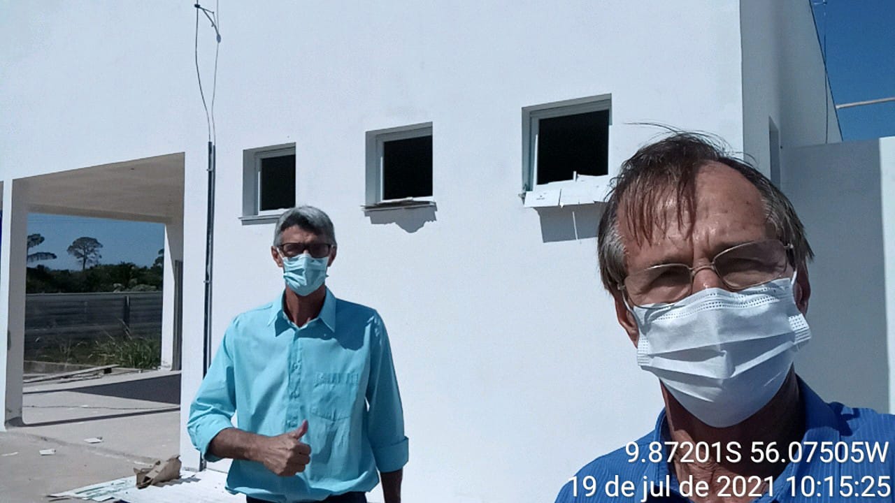 Vereador Pitoco e prefeito Chico Gamba vistoriam obras de conclusão da UPA