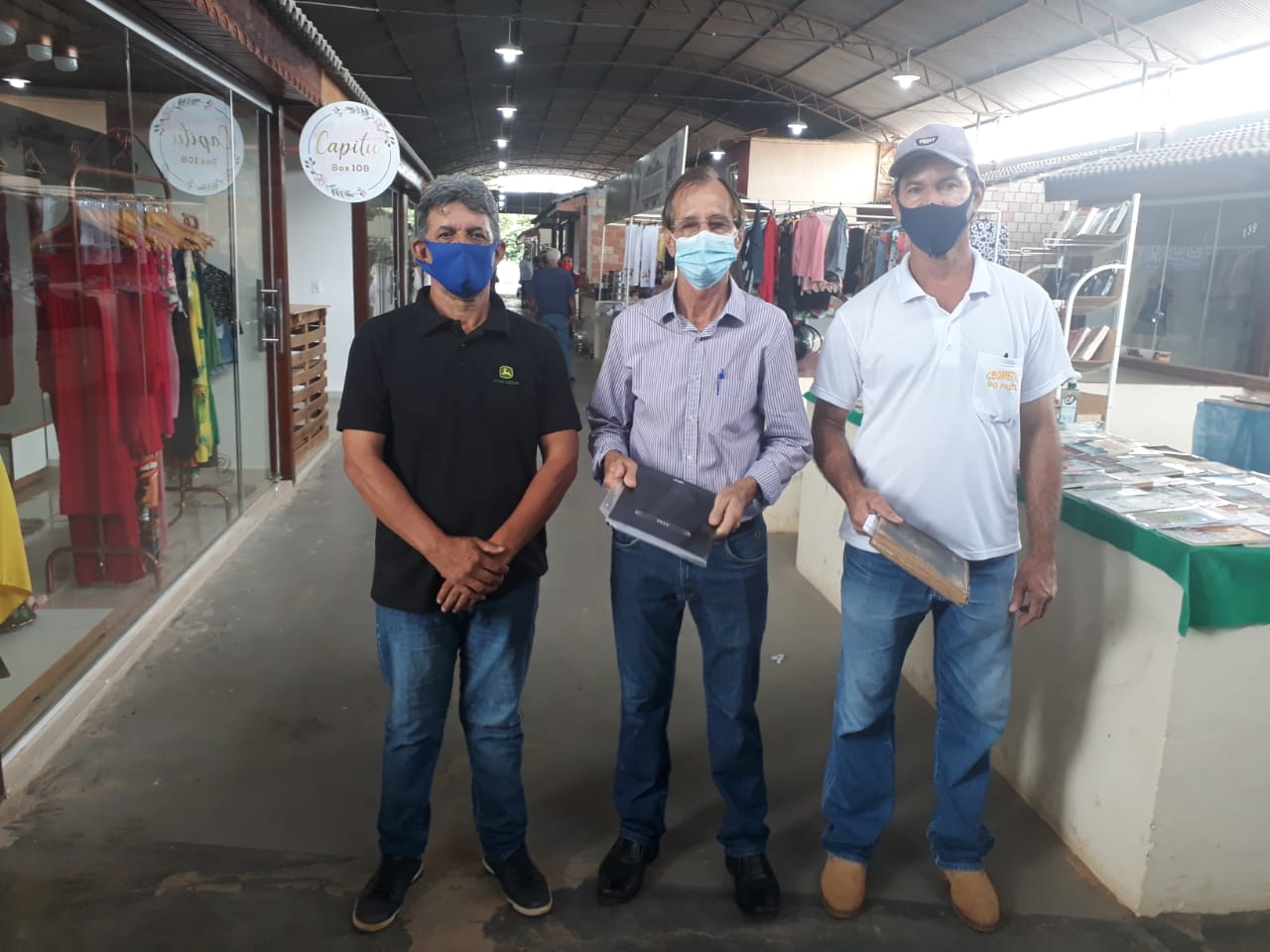 Vereador Pitoco luta pela liberação de emenda para melhorias na Feira Livre