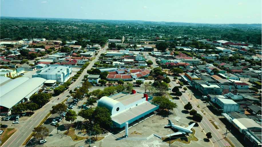 Vereador Tuti e Secretária de Cultura e Juventude agradecem o deputado Nininho por destinar emenda parlamentar para a realização do 32º FESCAF