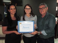 Vereadora Cida homenageia a empresa Pneunorte