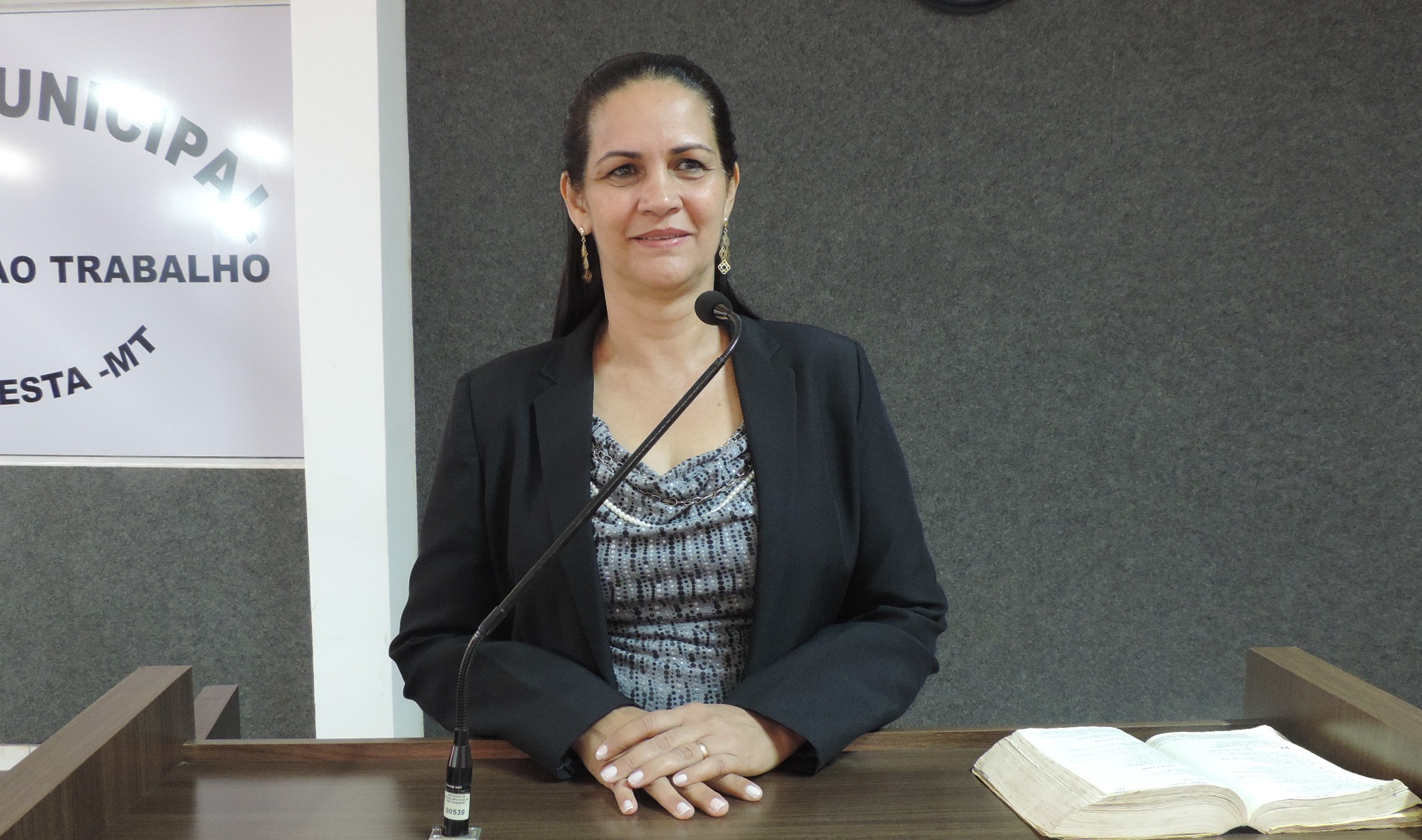 Vereadora Cida Sicuto cobra do governo melhorias para Alta Floresta
