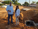 Vereadora Leonice Klaus e prefeito Valdemar Gamba vistoriam obras de pavimentação no Boa Esperança