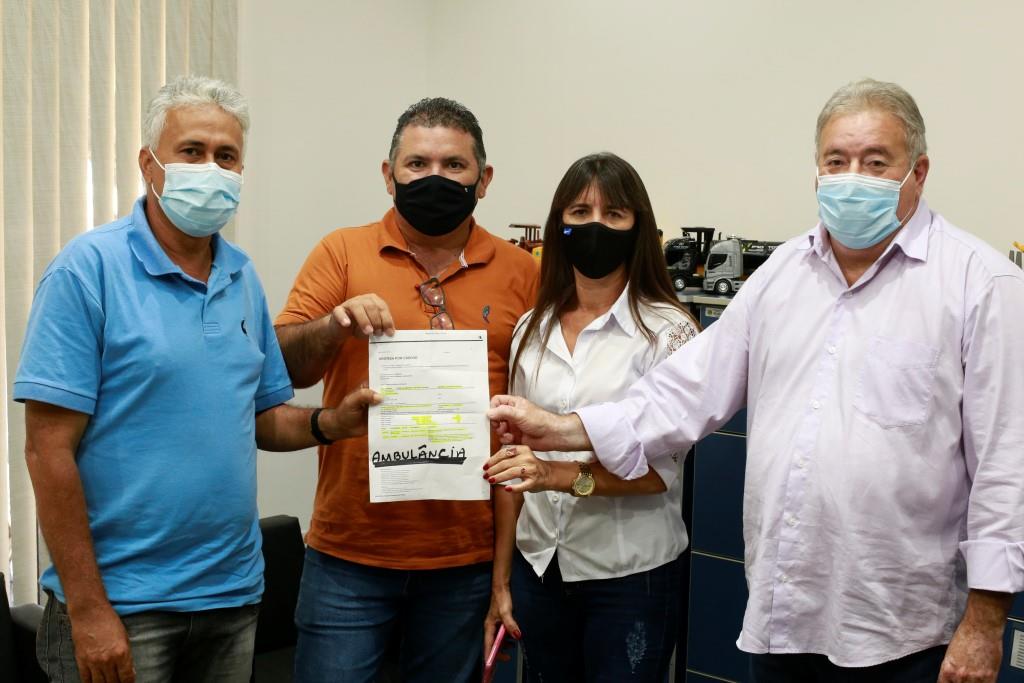 Vereadores agradecem o deputado Nininho por destinar R$ 200 mil para aquisição de ambulância para a Pista do Cabeça
