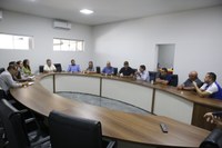 Vereadores se reúnem com delegada regional para tratar da mudança de sede da delegacia